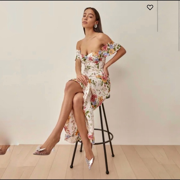 Reformation Butterfly Dress in Marie Antoinette - Picture 2 of 14